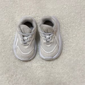 Adidas original kids Ozelia ortholite sneakers